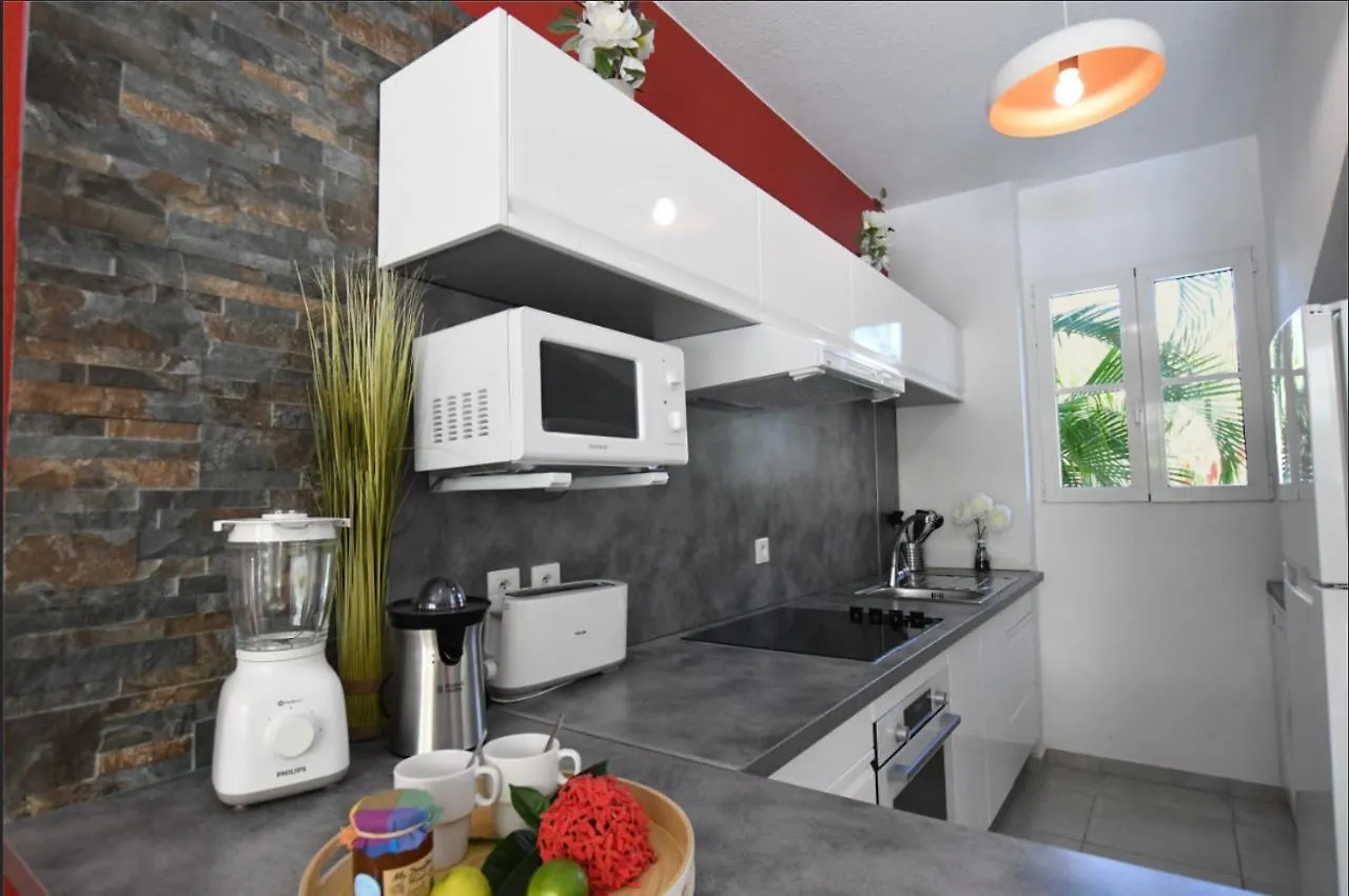 Holiday home Plage Baie Orientale - Villa 6P Piscine Privee